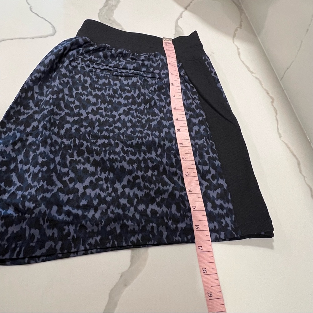 Athleta Nwt Women's Brookylyn Jogger shorts  lightweight size‎ 18 navy alvn - Picture 11 of 13